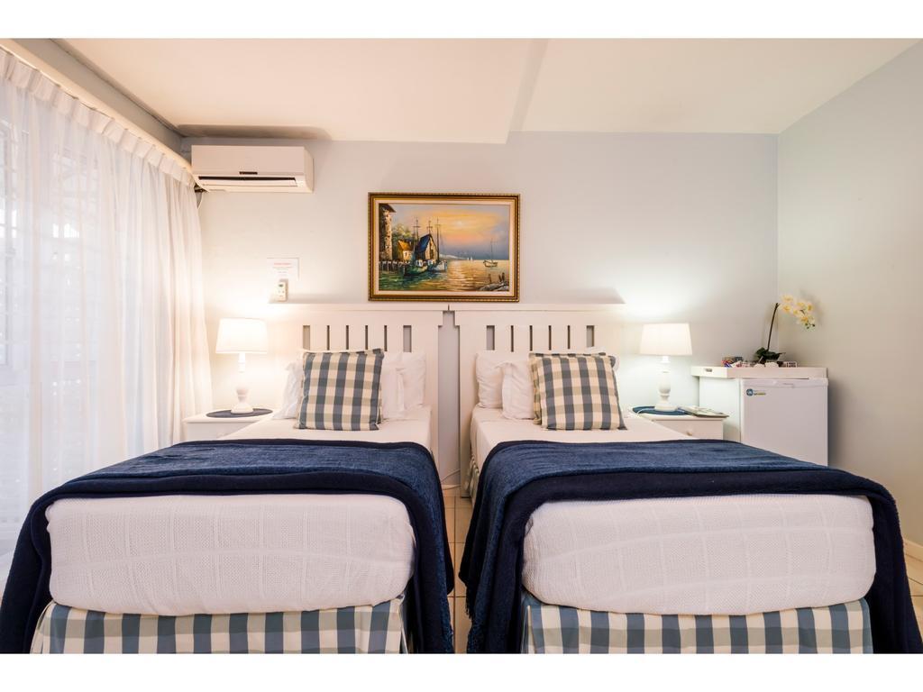 Flamingo Rocks Bed & Breakfast Durban Exterior photo